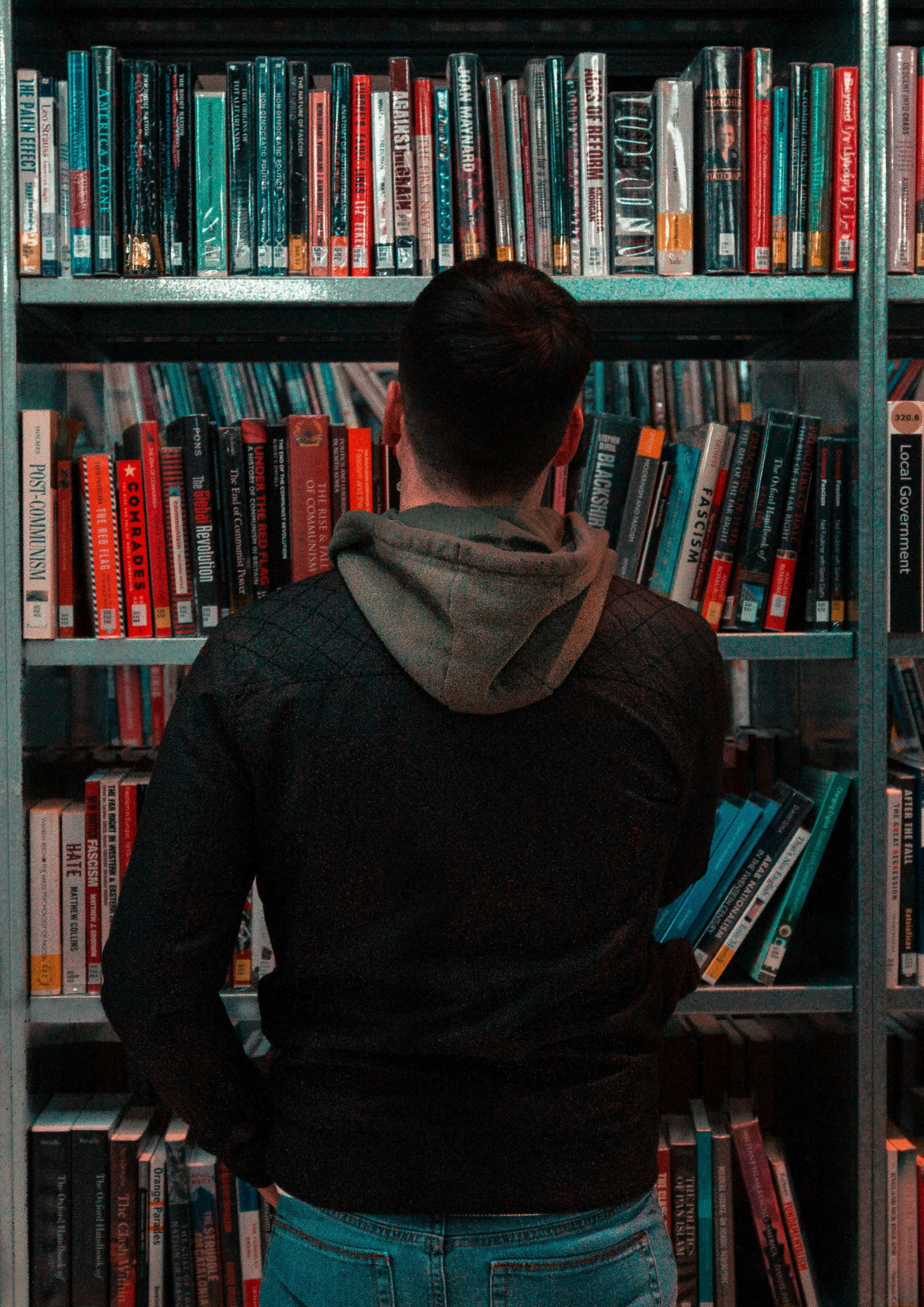 La communication en direction des adolescents dans les bibliothèques