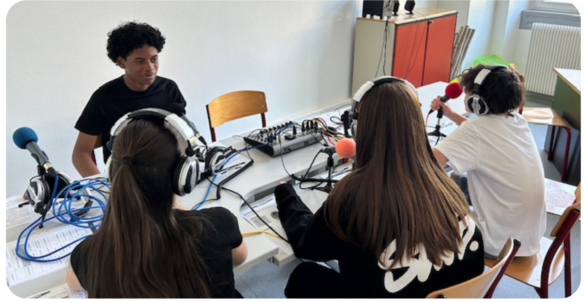 Découvrez Cortex, un programme de création de podcast sur une thématique scientifique crée par les jeunes sous forme de débat argumenté. 