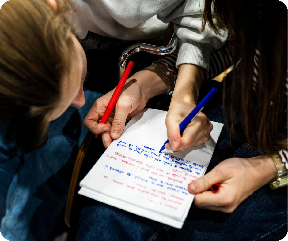 Utop: production de créations par les jeunes en milieu scolaire par l'écriture