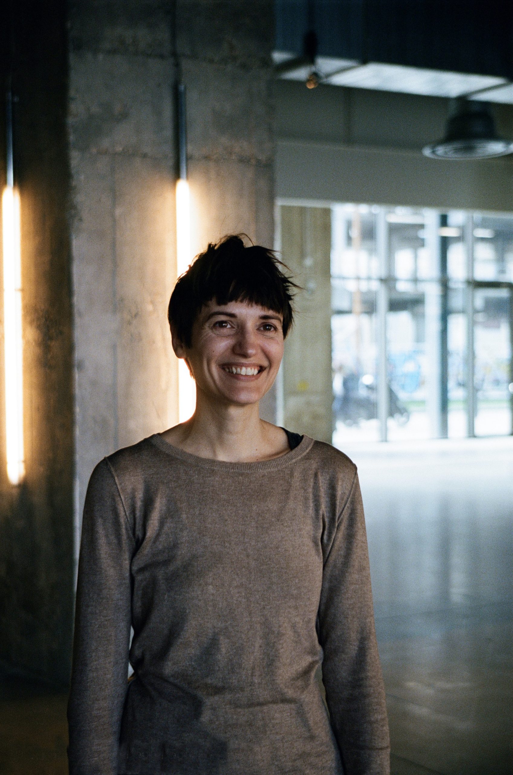 Entretien avec Flore Vesco : réécriture de contes, création littéraire et adaptation